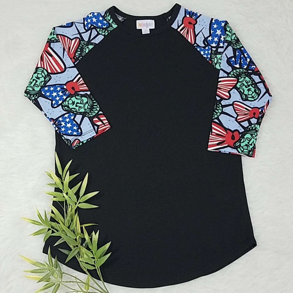 LuLaRoe Sloan tee